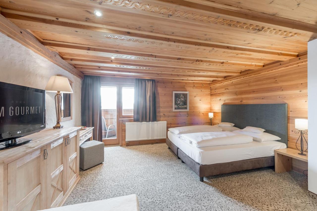 Hotel Zum Gourmet Seefeld in Tirol Eksteriør billede