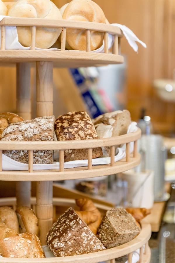 Hotel Zum Gourmet Seefeld in Tirol Eksteriør billede