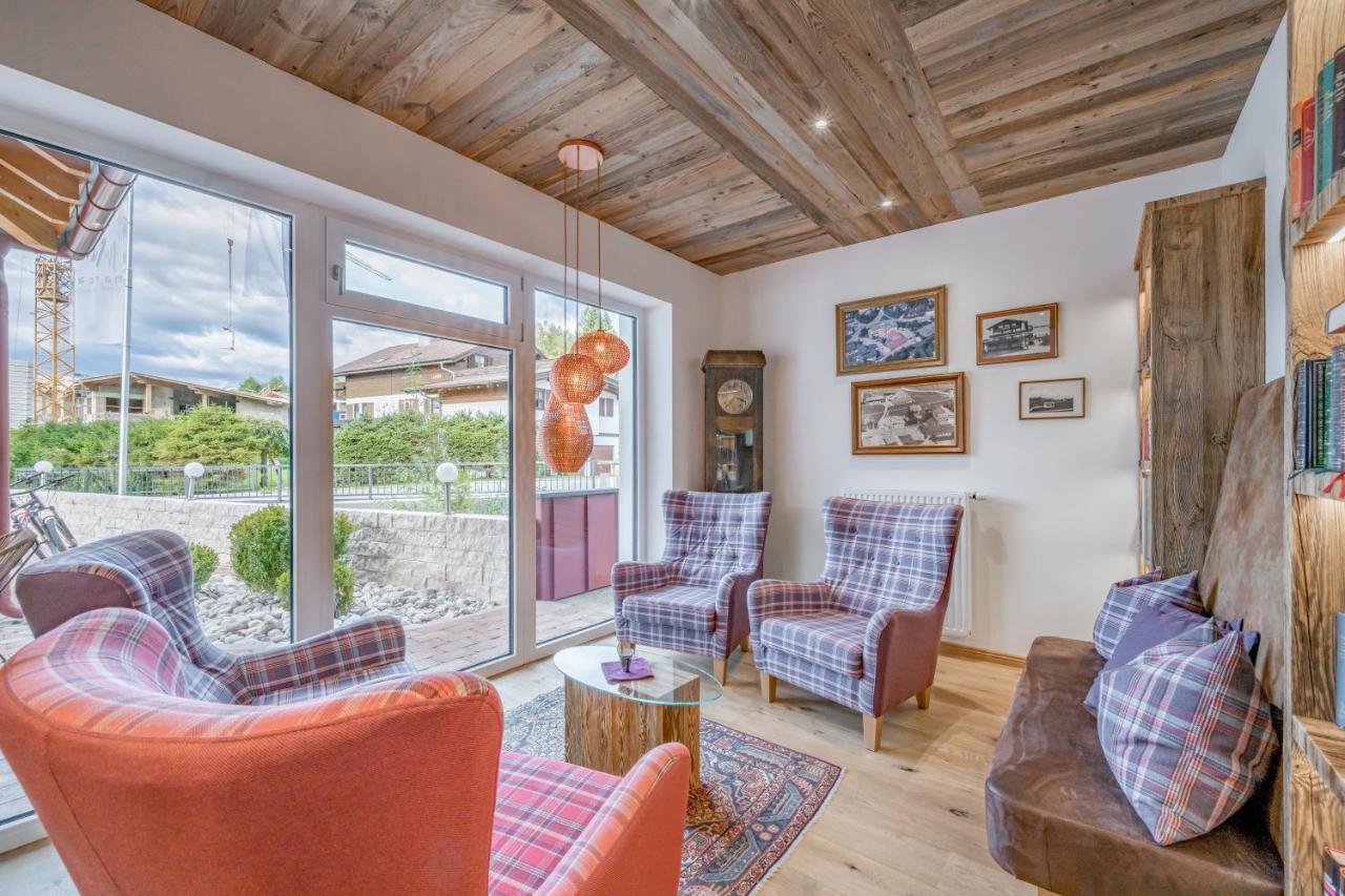 Hotel Zum Gourmet Seefeld in Tirol Eksteriør billede